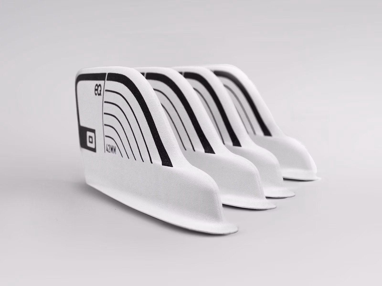 EQ Fins
