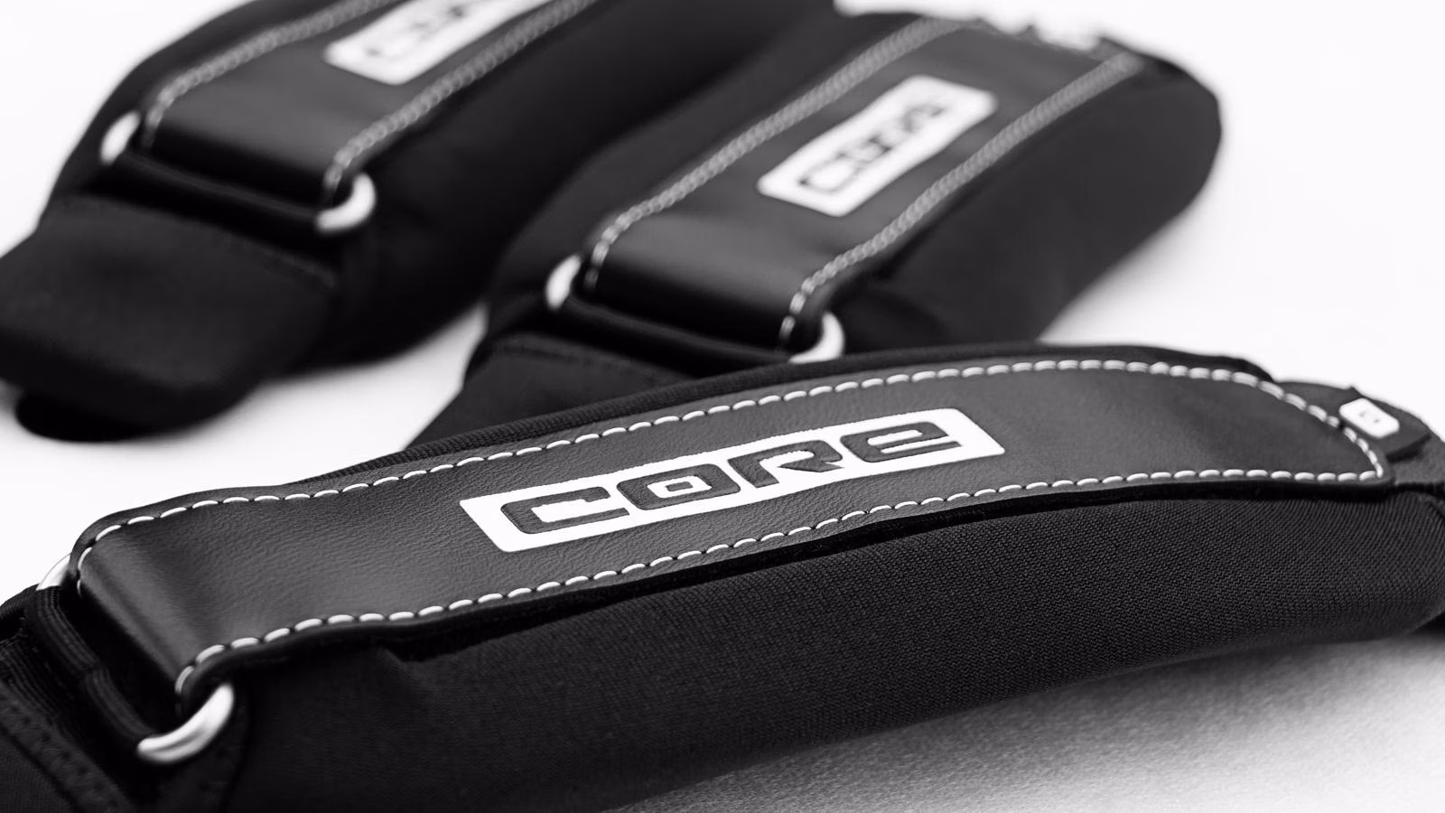 Detail poutek CORE Wingfoil Strap set