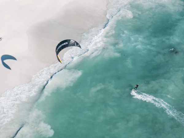 obrat pod vrcholem vlny